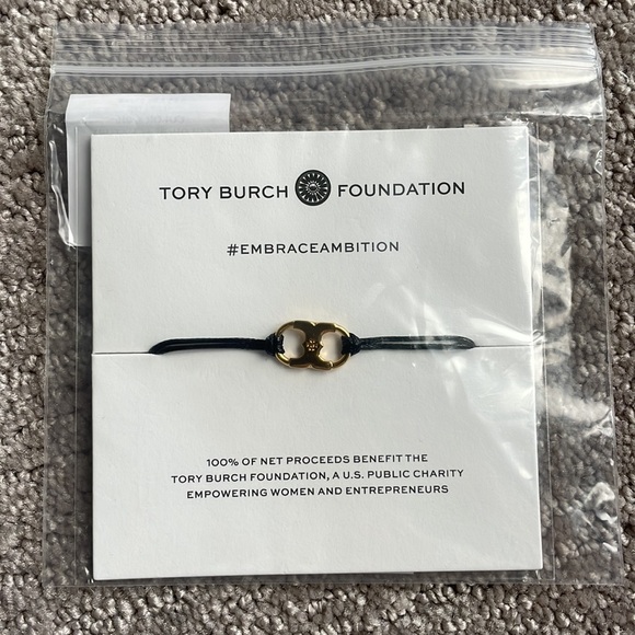 Tory Burch bundle NEW IN PACKAGING!-Bracelet and perfume - Picture 2 of 10